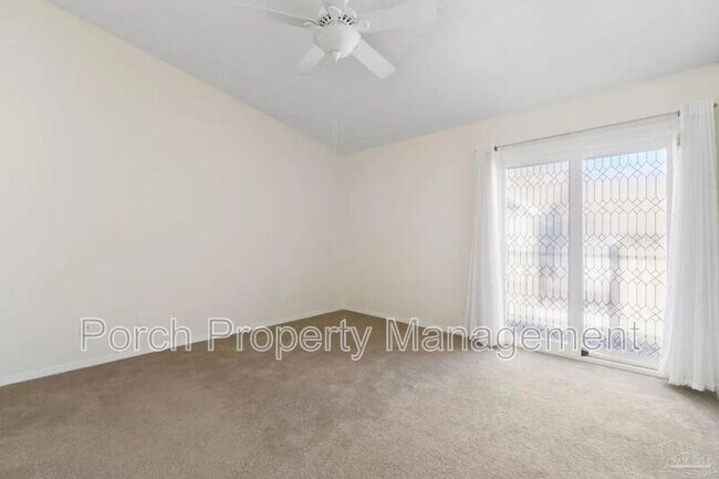 Building Photo - 7171 N 9th Ave