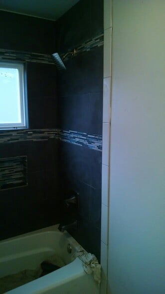 Building Photo - 158 Northwood Dr