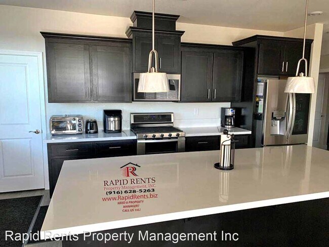 Building Photo - 5 br, 4 bath House - 8032 Challis Circle