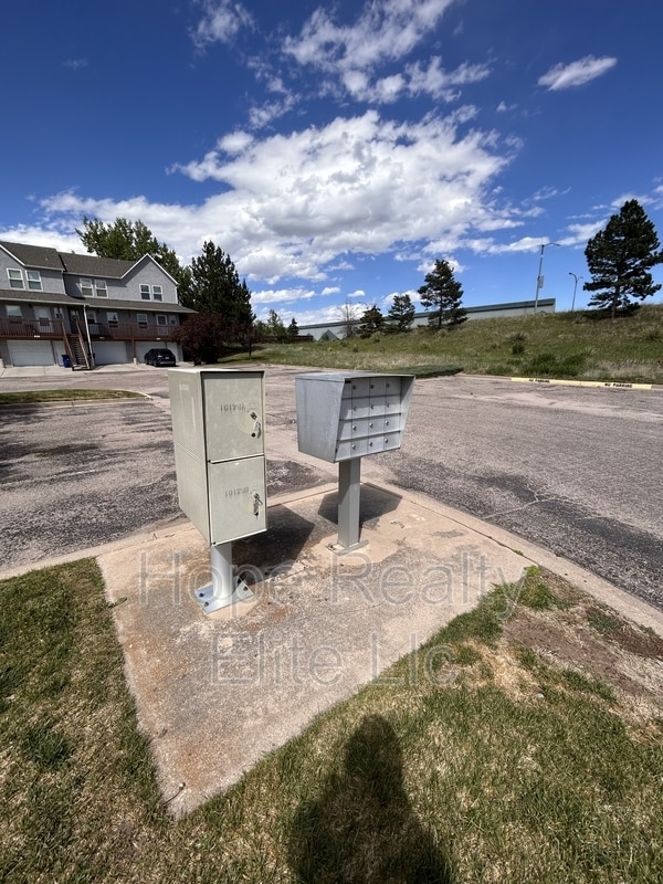 Building Photo - 954 Brant Hollow Ct