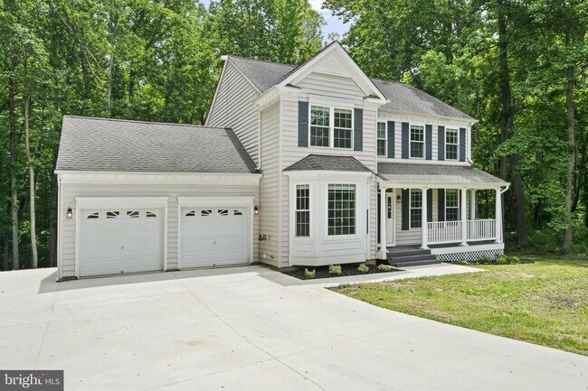 Building Photo - 1525 Walters Ln