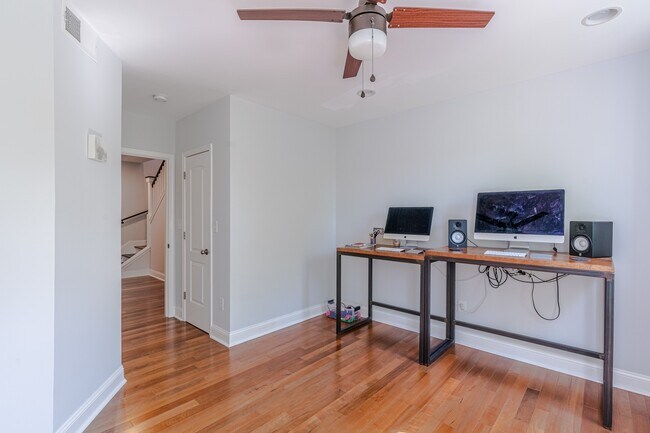 Building Photo - 223 S Collington Ave