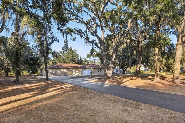 Building Photo - 5706 Durant Rd