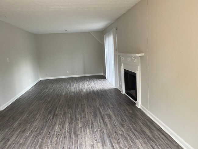 Building Photo - Grey Parc of Macon