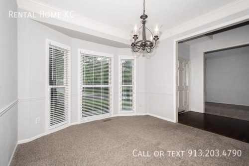 Building Photo - 15715 Beverly Ct