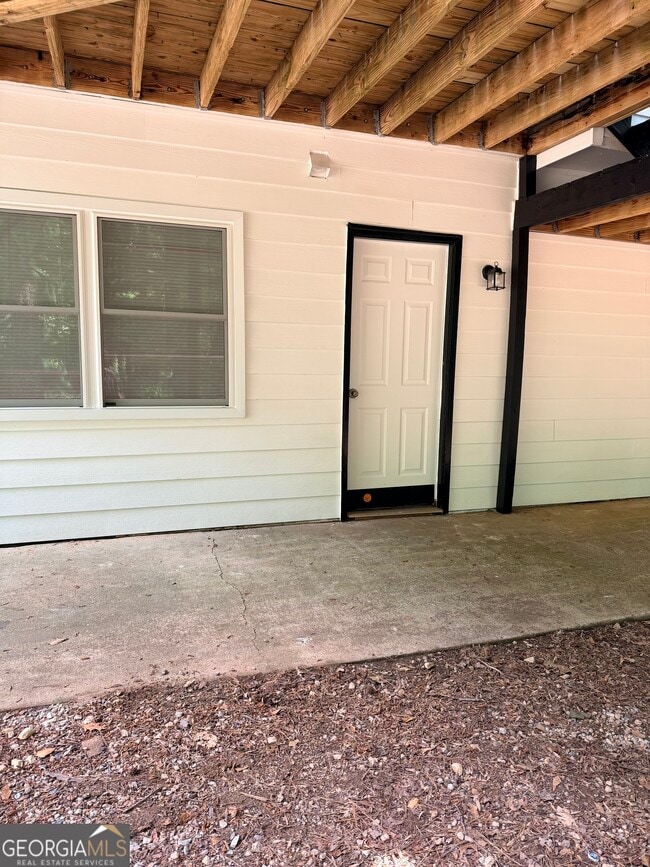 Building Photo - 1173 Mill Ridge Dr