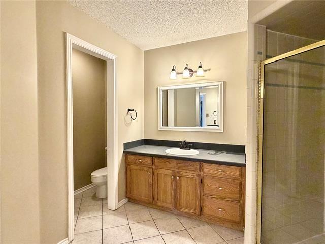 Building Photo - 2633 Bauer Dr