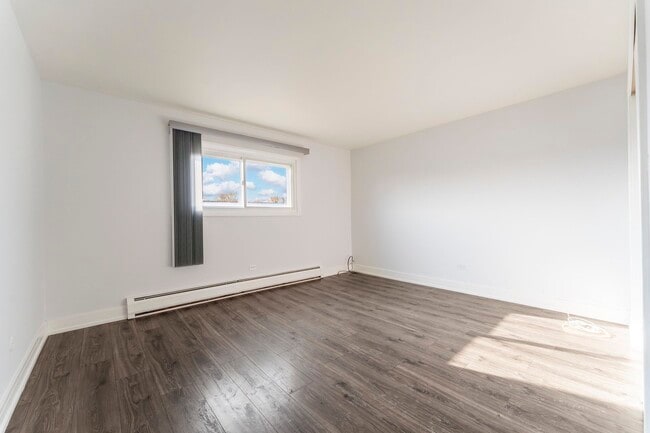 Building Photo - 1003 Argyle St