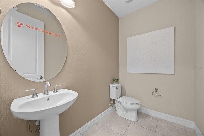 Building Photo - 2880 E Lake Pointe Dr