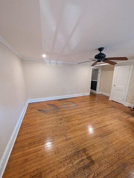 Building Photo - 408 Hamilton Street