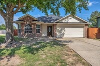 Building Photo - 6923 Creek Village Dr