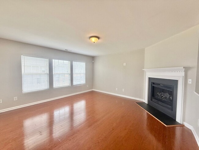 Building Photo - 6016 Namozine Ct