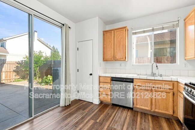 Building Photo - 8742 Weeping Birch Ln