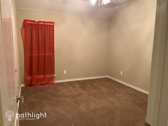Building Photo - 13624 Valencia Dr