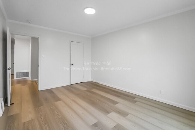 Building Photo - 1714 44th Ave