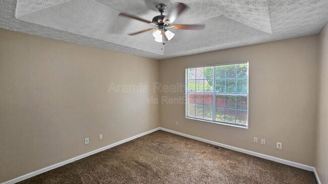 Building Photo - 4636 Forest Creek Ln