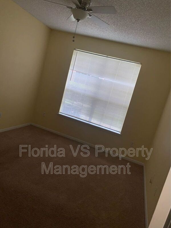 Building Photo - 13102 Mulberry Park Dr
