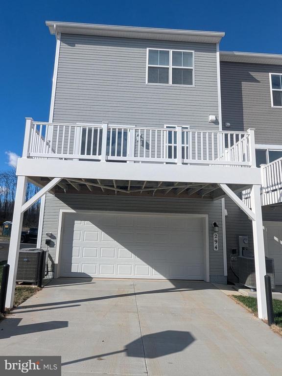 Building Photo - 294 Watercourse Dr