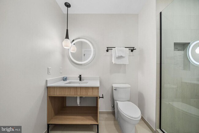 Building Photo - 255 W Falls Station Blvd