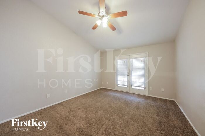 Building Photo - 4932 W Wescott Dr