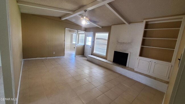 Building Photo - 332 Rio Verde Dr