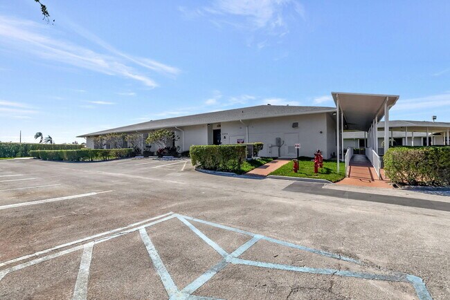 Building Photo - 6078 Dusenburg Rd