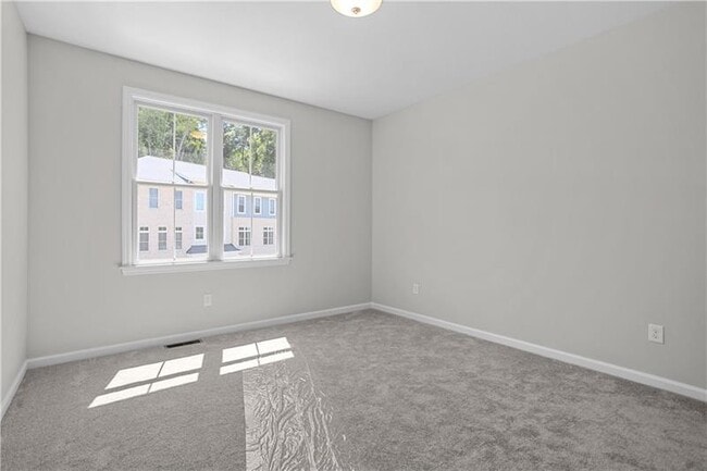 Building Photo - 413 Walnut Ct