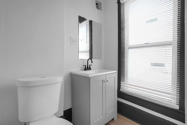 Building Photo - 51 E North St