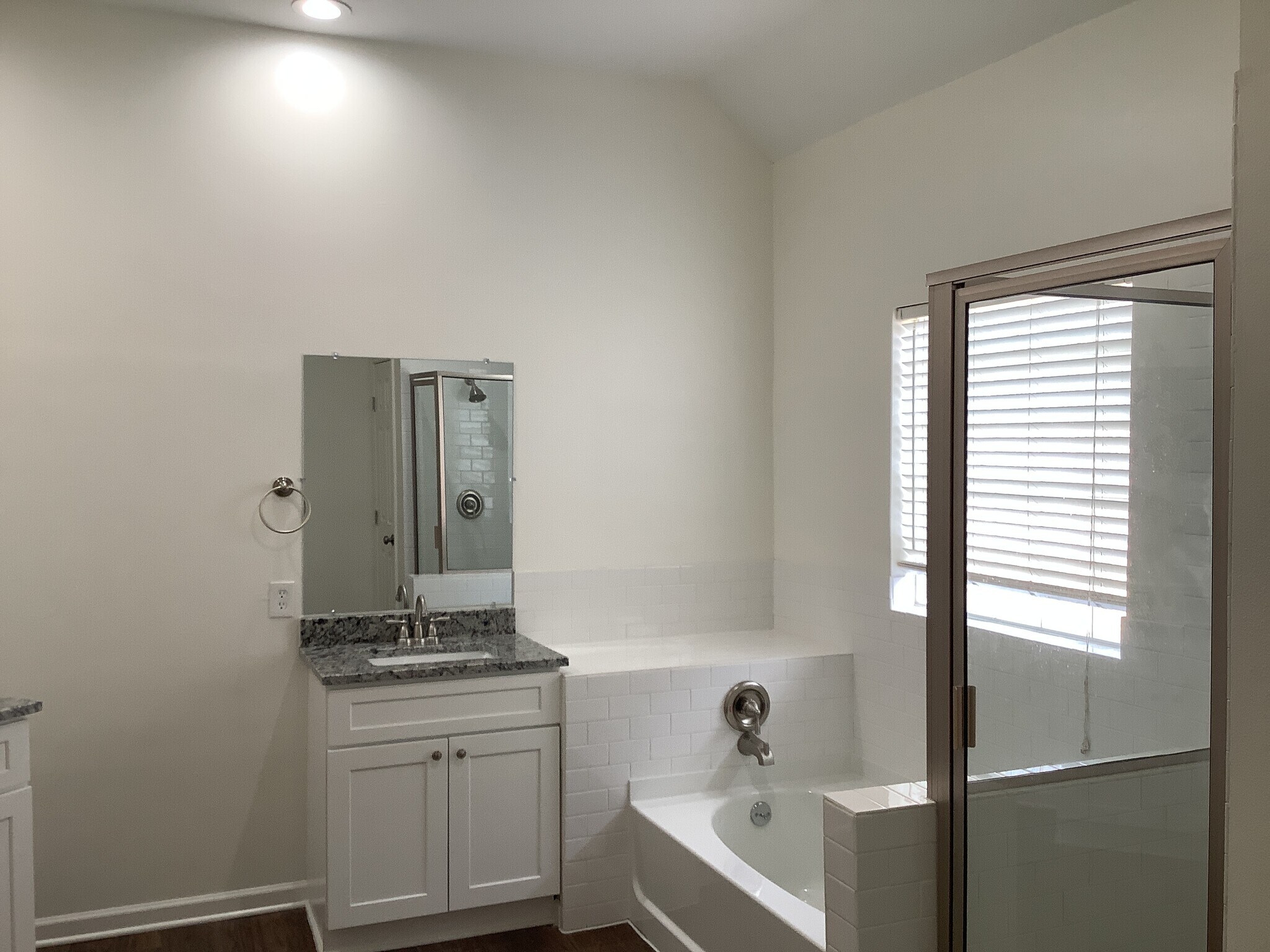 Building Photo - 1601 Oak Pl Ct