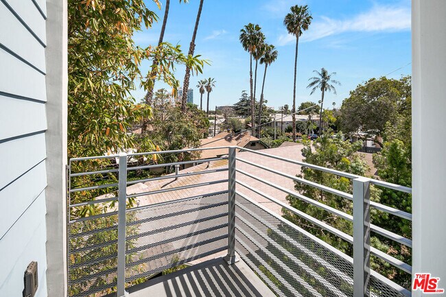 Building Photo - 6611 Leland Way