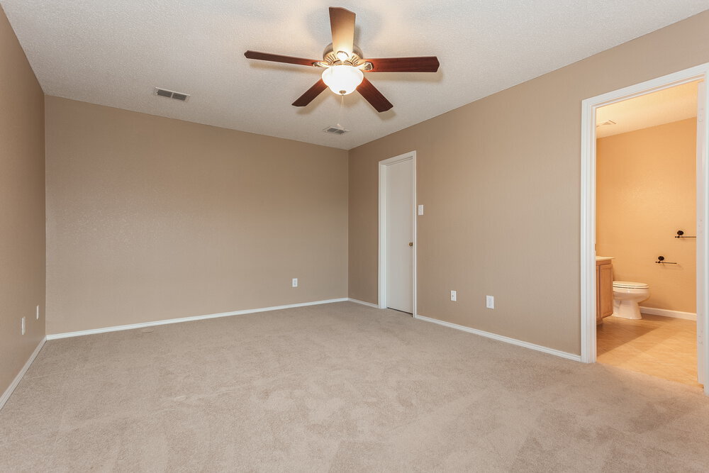 Building Photo - 2128 Panorama Ln