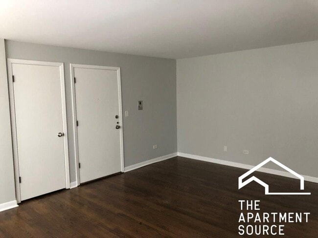 Building Photo - 8549 Grand Ave