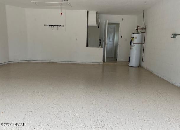 Building Photo - 907 Woodstream Ln