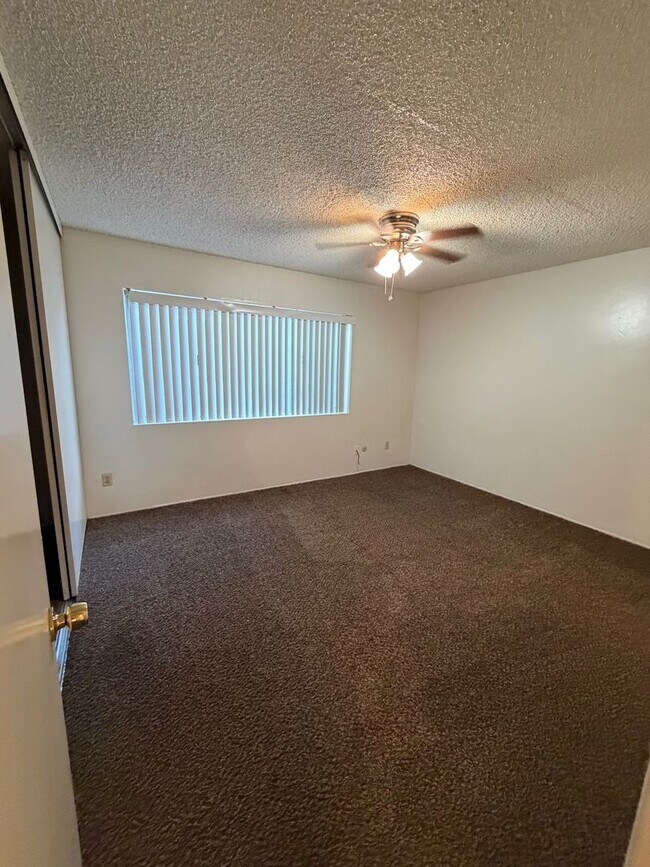 Building Photo - 1968 Stine Rd