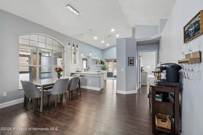 Building Photo - 10454 Casa Grande Cir