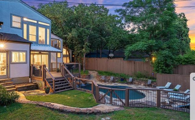 Building Photo - 2304 Wood Cliff Ct