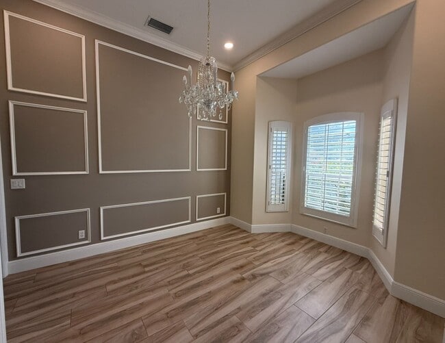 Building Photo - 6331 Yellow Wood Pl