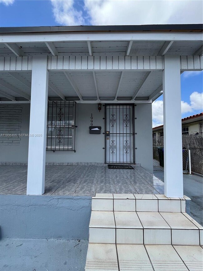 Building Photo - 1999 NW 2nd St