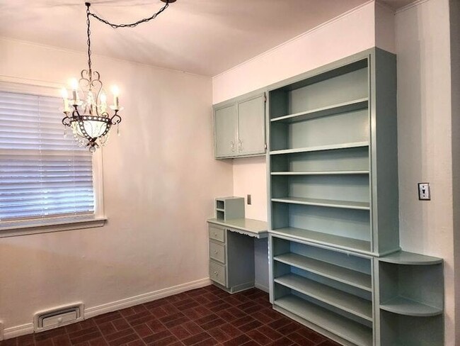 Building Photo - 2 Bed 1.5 Bath 1 Car Garage in the GRADY MUSGRAVE LAKESIDE Addition