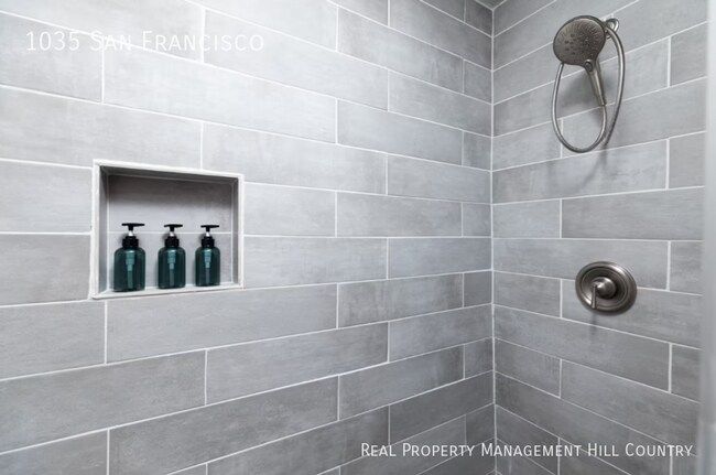 Building Photo - 1035 San Francisco