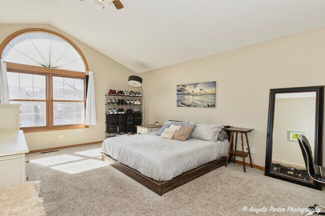 Building Photo - 5850 Fieldstone Trail