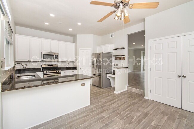 Building Photo - 5522 Jowett Ct