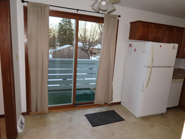 Building Photo - 5221 W Loomis Rd