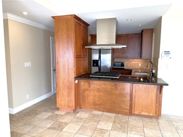 Building Photo - 4510 Seashore Dr