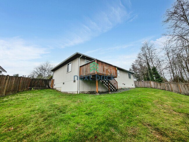 Building Photo - 3 BED & 2 BATH SINGLE FAMILY HOUSE FOR RENT