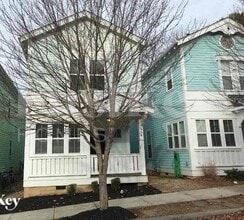 Building Photo - 356 Spring St