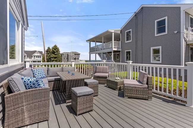 Building Photo - 911 Ocean Blvd