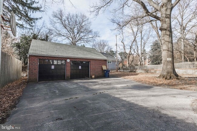 Building Photo - 23 Sunset Rd