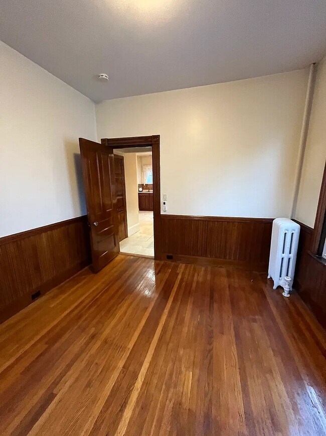 Building Photo - 58 Boston St