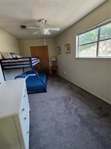 Building Photo - 1425 E Seneca Ct